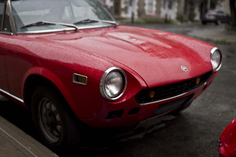 Illustration for article titled Damn, my street is more and more becoming a car geek paradise...